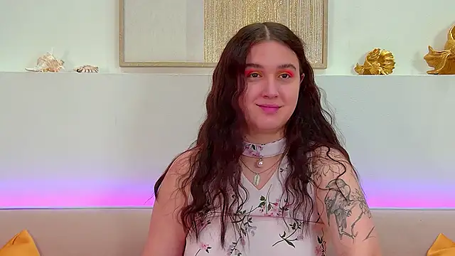 ChristinaMilton's Live XXX Chat