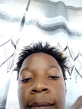 Chat +18 de SHANTYBABE ao vivo