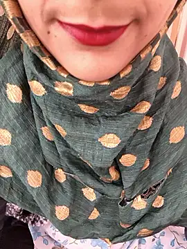 دردشة Indian-Aleena الجنسية المباشرة