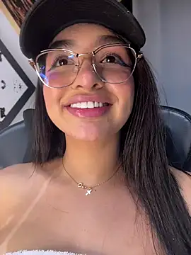 jenn_fit's Live XXX Chat