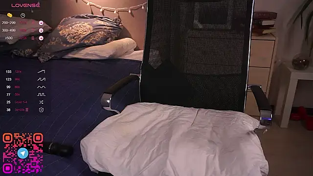 Chat +18 de MegganKinson ao vivo