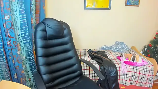 دردشة Yummy_Kate الجنسية المباشرة