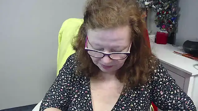 Chat +18 de Adelewildx ao vivo