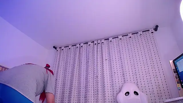 salomecastro_ élő XXX-chatje