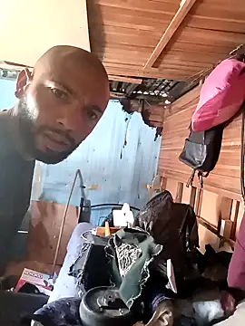 Camodick Adlı Modelin Canlı XXX Sohbeti