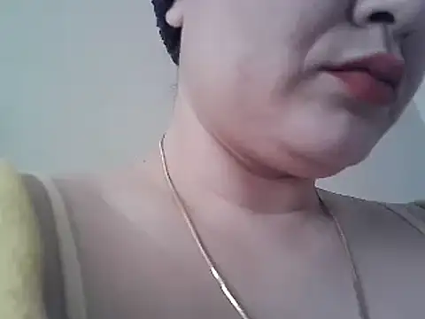 Gizemlimm: онлайн-секс-чат