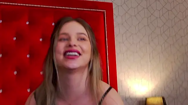 Chatroom XXX en direct de Ellsa_Jean_