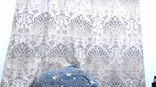 alejandra_c19c Webcam show