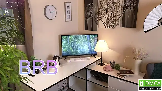 Sue_Sanders 现场XXX聊天