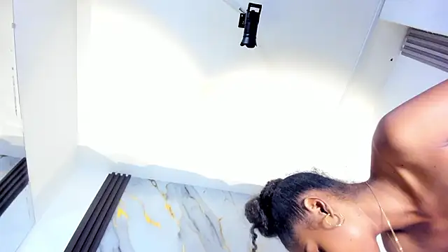 kandy_bronw 现场XXX聊天