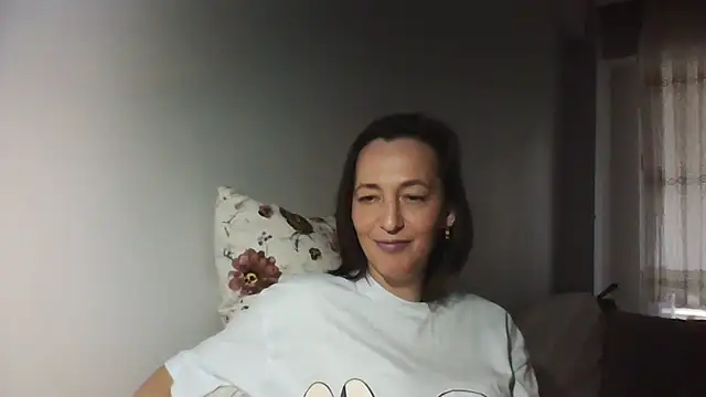 ArianaStarr Chat XXX in diretta