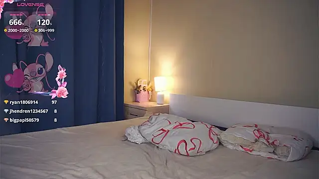 LoraDavi Chat XXX live