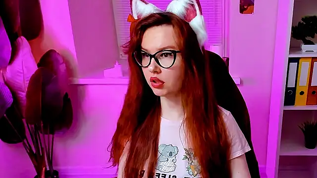 CarolGiggly Chat XXX live