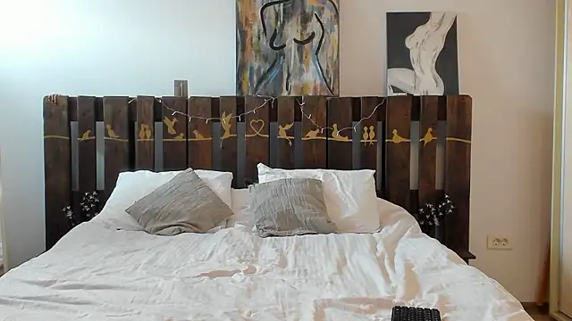 Chat +18 de Ava_Carterr ao vivo