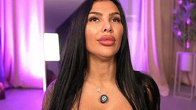 Chat +18 de firesbomb777 ao vivo