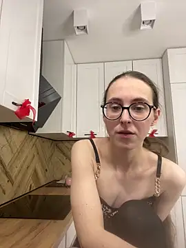 MartiniiSelenna 라이브 XXX 채팅