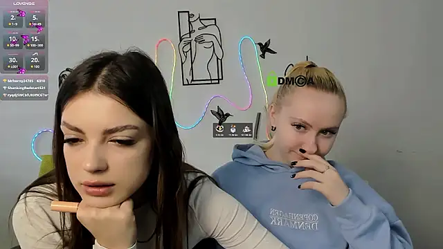 mila_glow1's Webcam Show