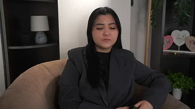 ElnaSharits 即時 XXX 聊天