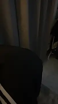 nick__69 élő XXX-chatje