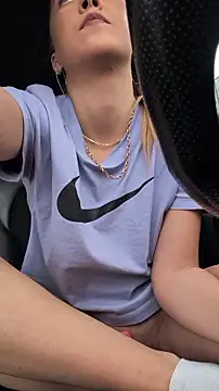 Risky_julia2330 Adlı Modelin Canlı XXX Sohbeti