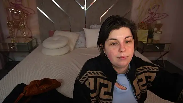 Chatroom XXX en direct de MirandaWong