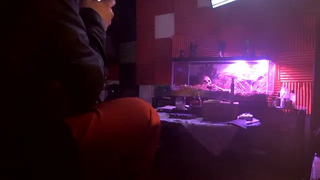 TheHellBilly 现场XXX聊天