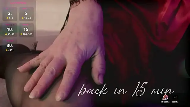 KellyPerfection élő XXX-chatje