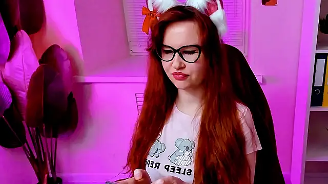 CarolGiggly's Live XXX Chat