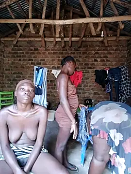 holygrail001 élő XXX-chatje