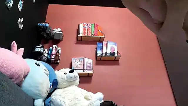 TiaraHenegan 现场XXX聊天