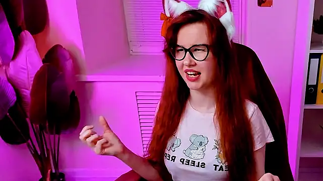 Chatroom XXX en direct de CarolGiggly