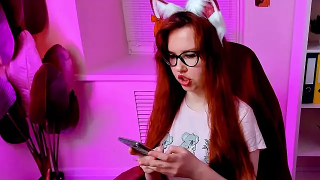 Chatroom XXX en direct de CarolGiggly