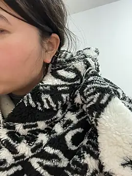 daaqnn: онлайн-секс-чат