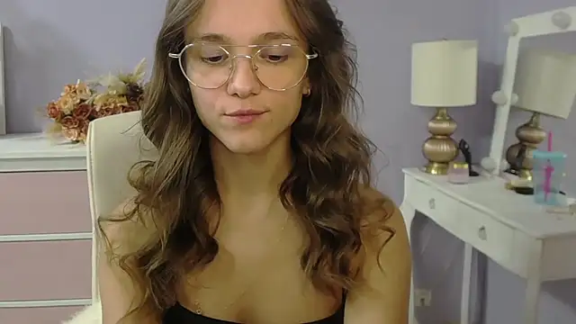 dirtyxEmily 即時 XXX 聊天