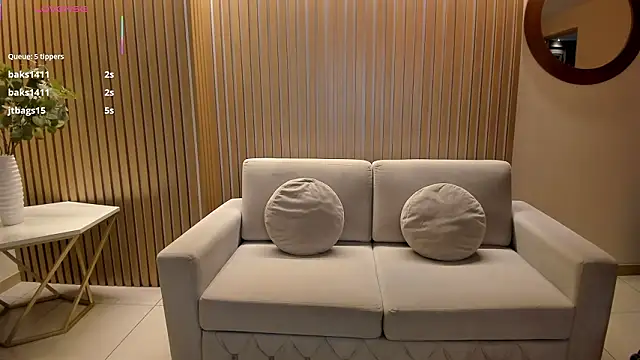 BellaRose_X's Live XXX Chat