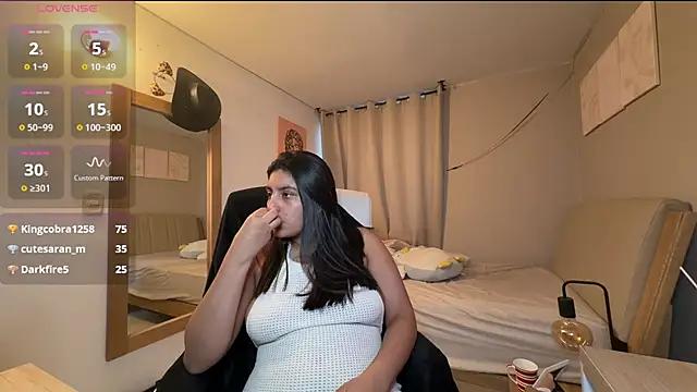 cloe_small 即時 XXX 聊天