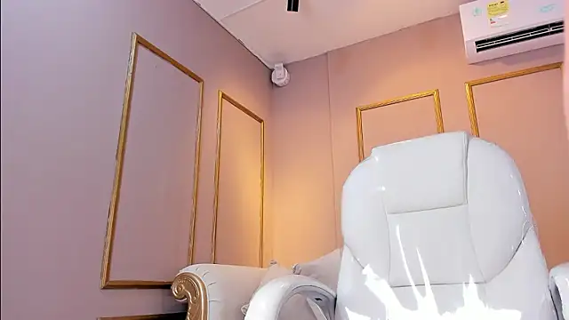 PerlaPreciosa: онлайн-секс-чат