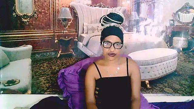 EroticSexyPrada's Live XXX Chat