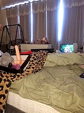 LucyMiax's Live XXX Chat