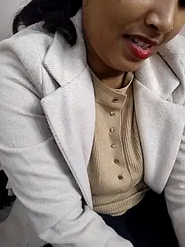 Sexy_Divya__'s Live XXX Chat