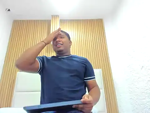 dan_howard 网络视讯表演