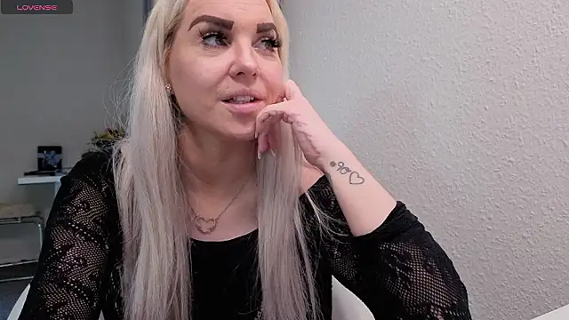 MIA-XXX Obrolan Langsung XXX