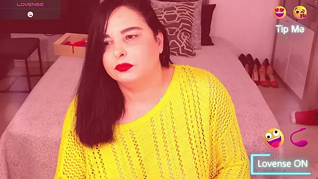 Alenny11 Adlı Modelin Canlı XXX Sohbeti