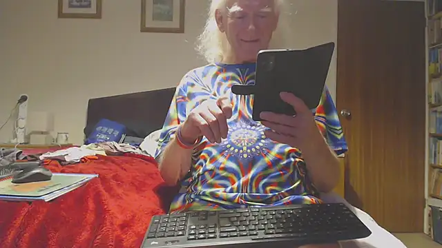 WaverlyKernow 在線直播表演