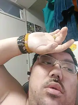 zeusu0095's Webcam Show