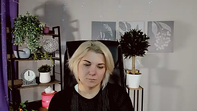 EvaEvals Obrolan Langsung XXX