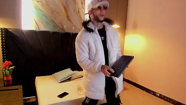 axel_valtier's Live XXX Chat