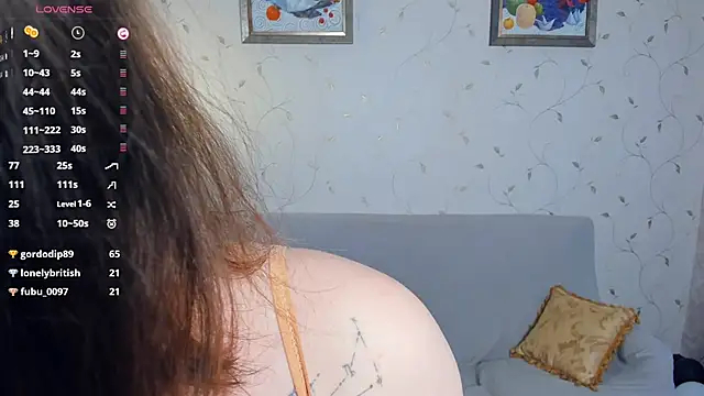 KatherinaTaton Adlı Modelin Canlı XXX Sohbeti