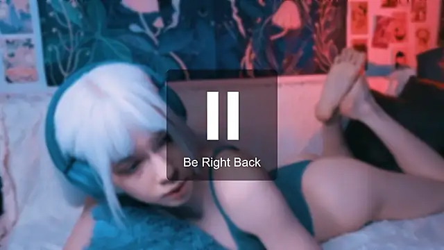 PeacchyPawss 现场XXX聊天