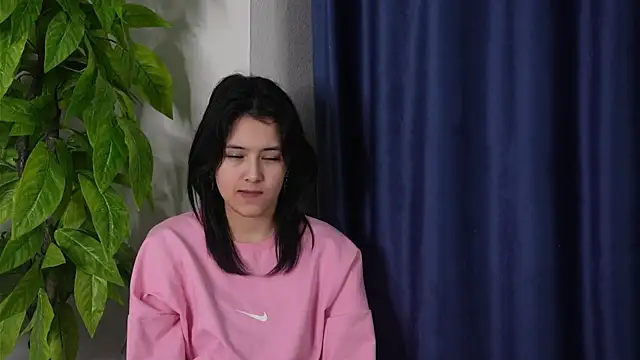 AvisLevien's Live XXX Chat